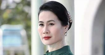 Thân Thúy Hà được săn đón sau phim 700 tỷ, U50 vẫn lẻ bóng