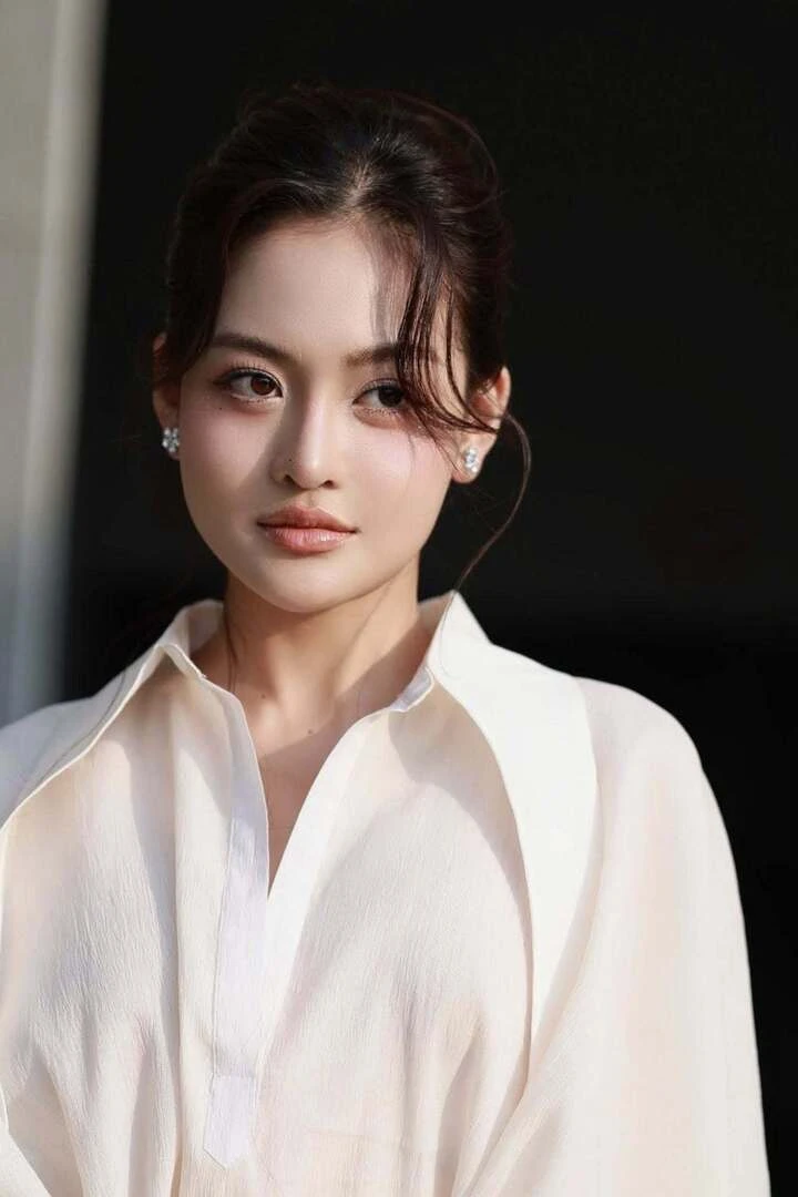 Thùy Anh đang nhận gạch đá trên phim giờ vàng VTV là ai Thùy Anh đang nhận gạch đá trên phim giờ vàng VTV là ai