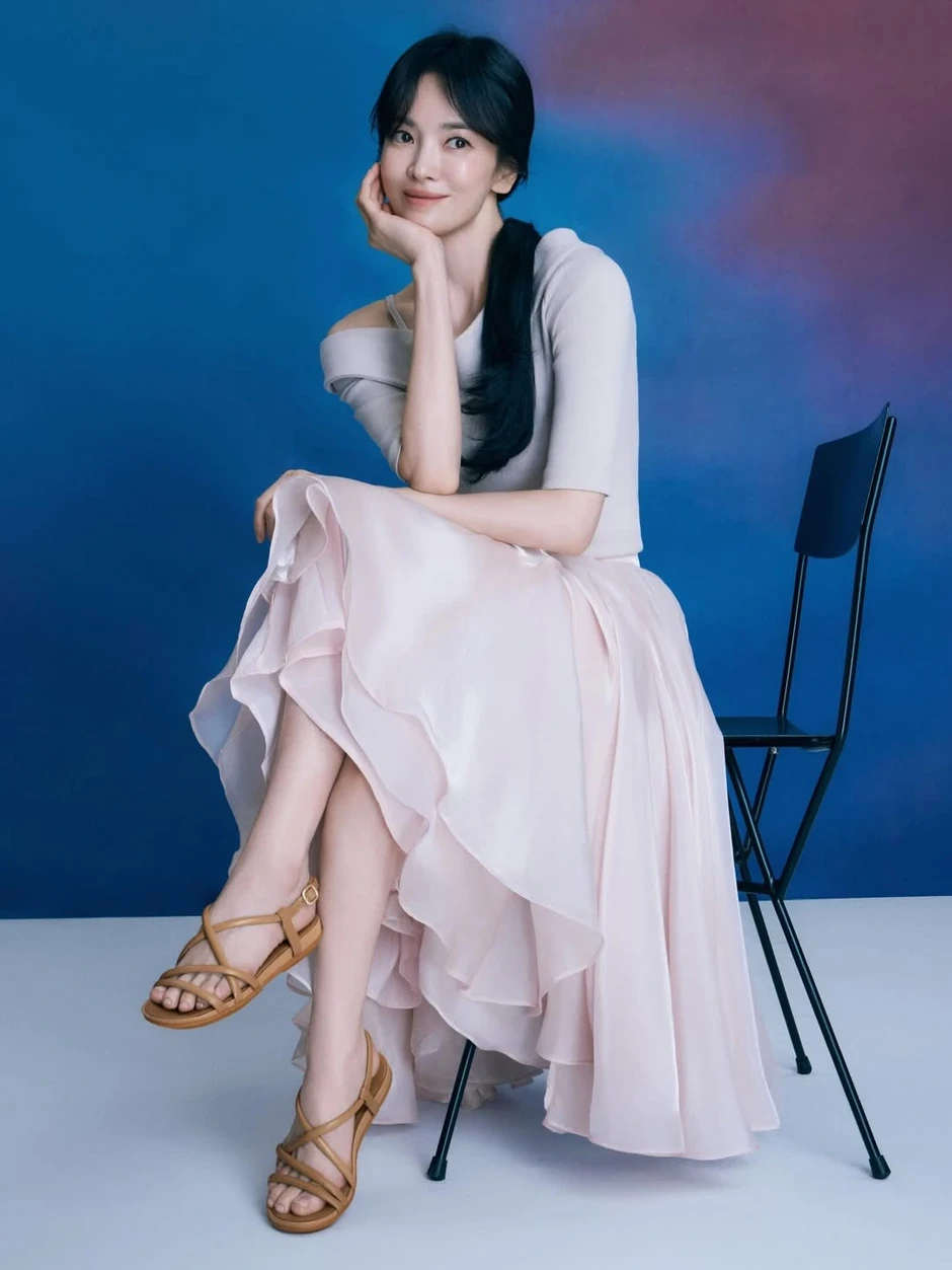 Tính cách thật của “biểu tượng sắc đẹp” Song Hye Kyo trong mắt đồng nghiệp Tính cách thật của “biểu tượng sắc đẹp” Song Hye Kyo trong mắt đồng nghiệp