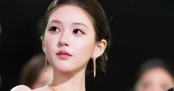 Triệu Lộ Tư bị xua đuổi