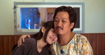 Trường Giang thành đạo diễn trăm tỉ với phim đầu tay 'Nhà ba tôi một phòng'