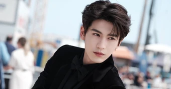 Trương Lăng Hách ảo tưởng tự nhận mình đẹp quá cũng là cái tội