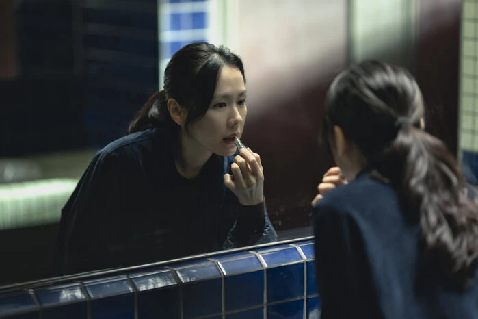 Viral nhất Baeksang 2026: Lee Byung Hun tỏ thái độ với Son Ye Jin Viral nhất Baeksang 2026: Lee Byung Hun tỏ thái độ với Son Ye Jin