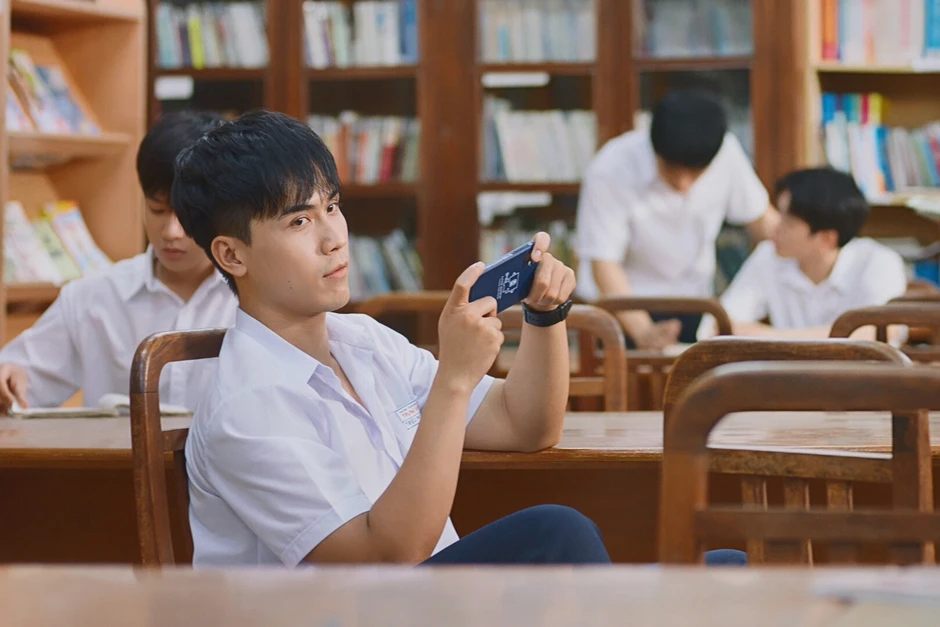 Võ Điền gia Huy: Nam thần học đường đẹp hết nước chấm Võ Điền gia Huy: Nam thần học đường đẹp hết nước chấm