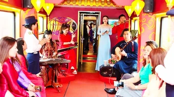 “Áo mới” cho đoàn tàu di sản