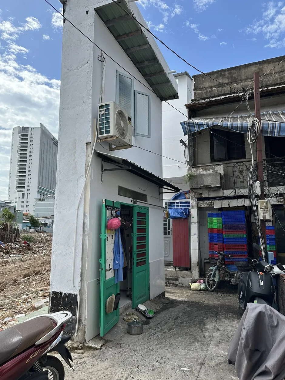 “Bí” lối ra cho nhà siêu mỏng, siêu nhỏ “Bí” lối ra cho nhà siêu mỏng, siêu nhỏ
