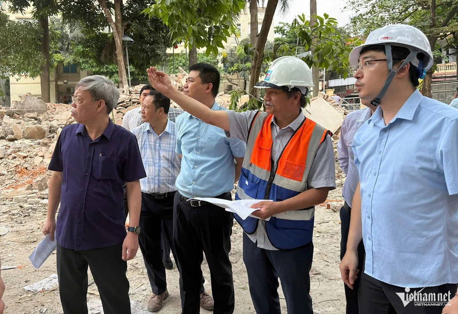 Bàn giao gần 8.000m2 đất 'vàng' chuẩn bị thi công dự án đường vành đai 2.5
