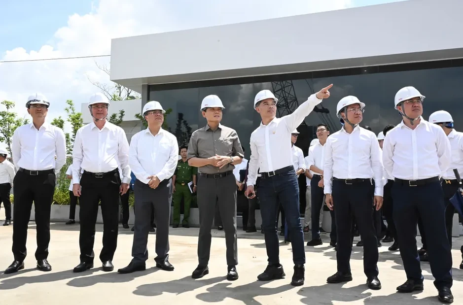 Bí thư Thành ủy TPHCM Trần Lưu Quang kiểm tra tiến độ dự án Trung tâm hành chính TPHCM Bí thư Thành ủy TPHCM Trần Lưu Quang kiểm tra tiến độ dự án Trung tâm hành chính TPHCM