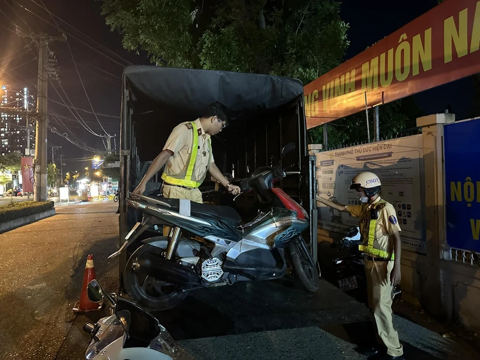 Bỏ tịch thu, tạm giữ xe với 4 hành vi vi phạm: Hợp lý Bỏ tịch thu, tạm giữ xe với 4 hành vi vi phạm: Hợp lý