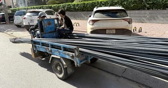 Chặn "máy chém" lăn bánh trên phố
