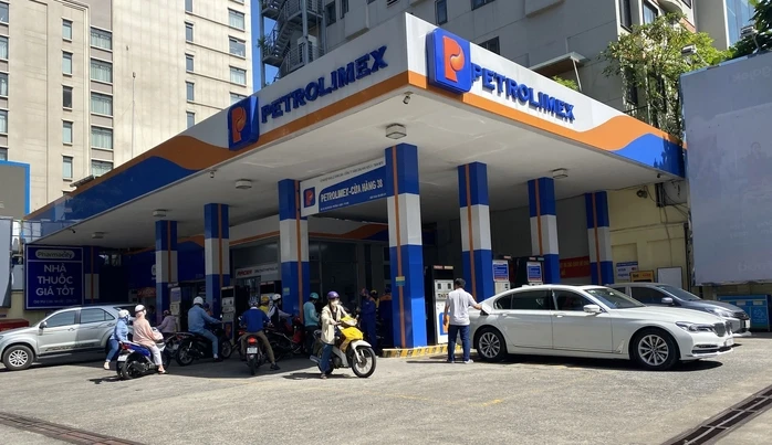 Chỉ đạo của Chủ tịch UBND TPHCM trước tình hình biến động giá xăng dầu Chỉ đạo của Chủ tịch UBND TPHCM trước tình hình biến động giá xăng dầu