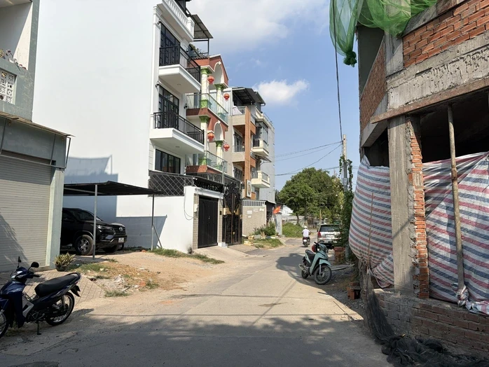 Chờ gỡ vướng "khoảng lùi" cất nhà