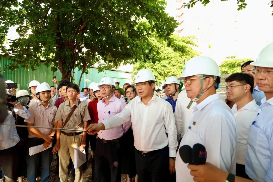 Chủ tịch UBND TPHCM Nguyễn Văn Được: Tháng 6-2026 bàn giao 100% mặt bằng dự án rạch Xuyên Tâm