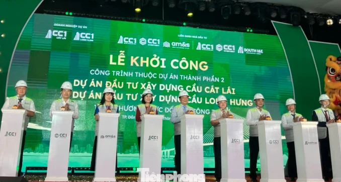 Chưa từng có: Khởi công 2 cây cầu kỷ lục nối 2 TP giàu nhất Việt Nam, bến phà lâu đời sẽ sớm 'nghỉ hưu' Chưa từng có: Khởi công 2 cây cầu kỷ lục nối 2 TP giàu nhất Việt Nam, bến phà lâu đời sẽ sớm 'nghỉ hưu'