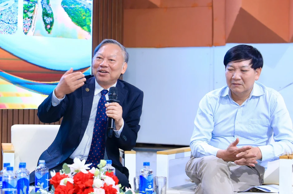 Chuyên gia trực tiếp chống lũ lịch sử năm 1971 hiến kế cho quy hoạch sông Hồng Chuyên gia trực tiếp chống lũ lịch sử năm 1971 hiến kế cho quy hoạch sông Hồng