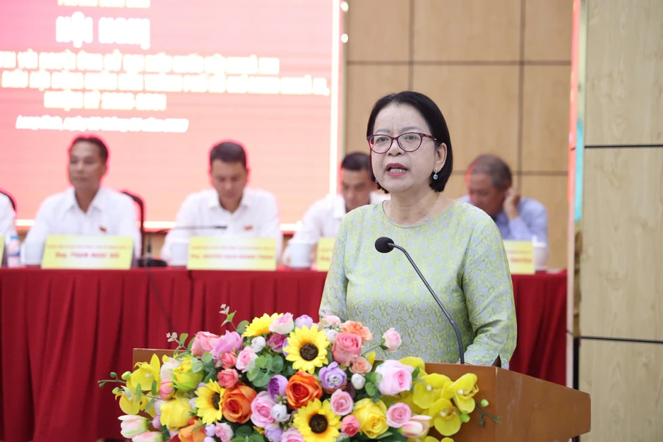 Cử tri phường Long Bình kiến nghị sớm gỡ "nút thắt cổ chai" đường Lê Văn Việt Cử tri phường Long Bình kiến nghị sớm gỡ "nút thắt cổ chai" đường Lê Văn Việt