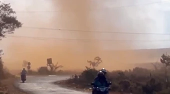 Dân ngộp thở vì 'bão' bụi từ khu công nghiệp