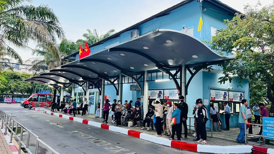Đề xuất 3 nhóm giải pháp để thu hút người dân đi xe buýt miễn phí Đề xuất 3 nhóm giải pháp để thu hút người dân đi xe buýt miễn phí