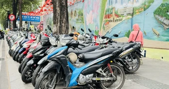 Đề xuất giữ bãi xe Đường sách TPHCM, siết chặt trật tự và mỹ quan đô thị