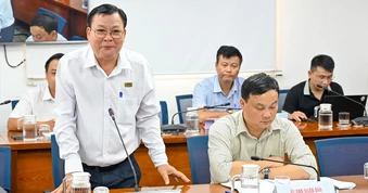 Đề xuất sớm bố trí bãi tiếp nhận bùn, đất từ các dự án chỉnh trang kênh rạch