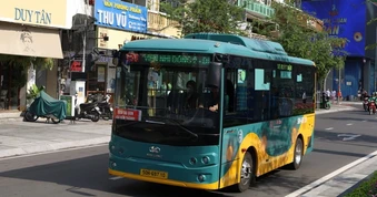 Đề xuất xe buýt đón khách theo nhu cầu tại TPHCM