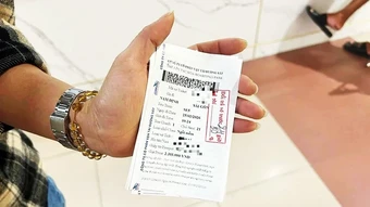 Điều chỉnh thông tin trên vé tàu