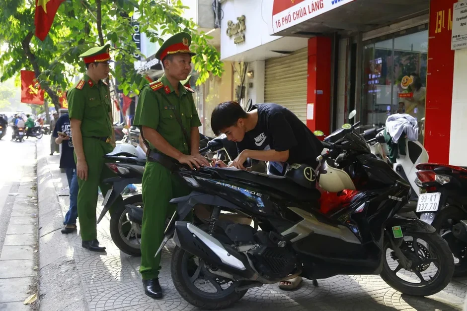 Đưa kinh tế vỉa hè vào khuôn khổ Đưa kinh tế vỉa hè vào khuôn khổ
