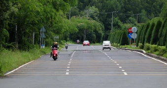 Giao 1 đơn vị nghiên cứu mở rộng đường Rừng Sác, làm đường 15B