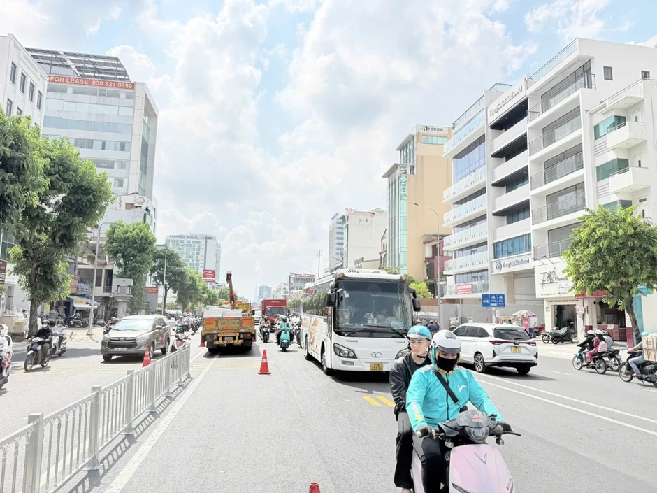 'Giờ cao điểm' áp dụng trên tuyến đường Cộng Hòa cụ thể ra sao? 'Giờ cao điểm' áp dụng trên tuyến đường Cộng Hòa cụ thể ra sao?