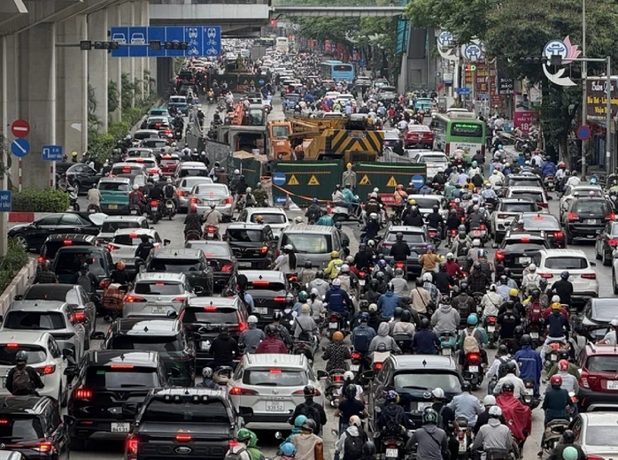 Hà Nội dự kiến chưa cấm xe máy xăng tại vùng lõi từ 1-7 Hà Nội dự kiến chưa cấm xe máy xăng tại vùng lõi từ 1-7