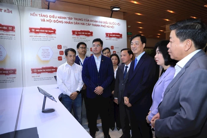 Hà Nội khai trương nền tảng điều hành tập trung "Một điểm đến của mọi nhiệm vụ" Hà Nội khai trương nền tảng điều hành tập trung "Một điểm đến của mọi nhiệm vụ"
