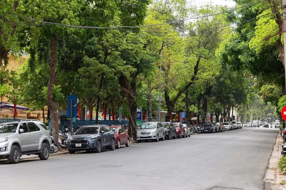 Hà Nội tăng tốc chống ngập, nhiều tuyến phố được hoàn trả khang trang Hà Nội tăng tốc chống ngập, nhiều tuyến phố được hoàn trả khang trang