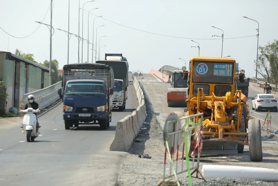 Hình ảnh dự án mở rộng Quốc lộ 50 tăng tốc về đích Hình ảnh dự án mở rộng Quốc lộ 50 tăng tốc về đích