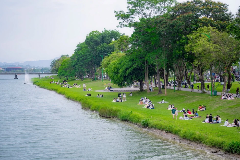 Huế phát huy nguồn lực nội sinh Huế phát huy nguồn lực nội sinh