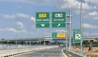 Lý do cao tốc Bắc - Nam qua miền Trung liên tục lỗi hẹn
