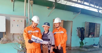 Nắng nóng gia tăng: EVNSPC cảnh báo hoá đơn tiền điện tăng cao