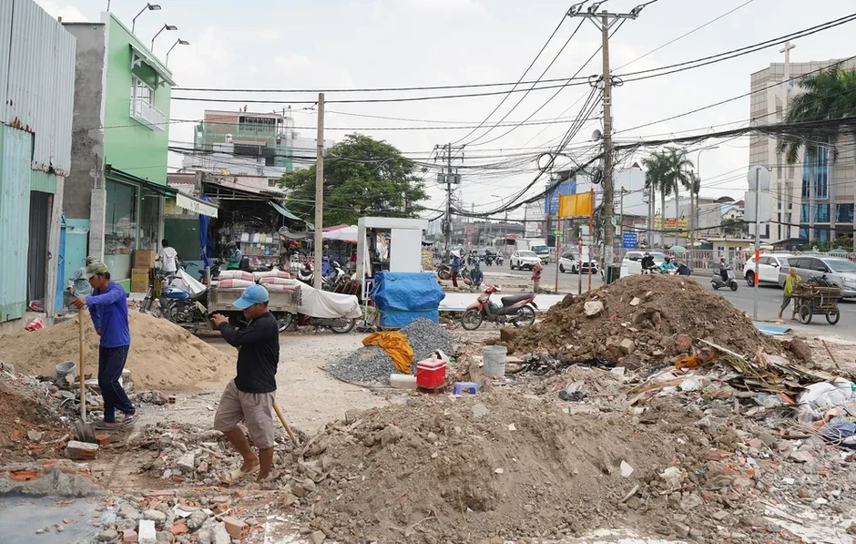 Tạo quỹ đất sạch trước để đẩy nhanh các dự án trọng điểm Tạo quỹ đất sạch trước để đẩy nhanh các dự án trọng điểm