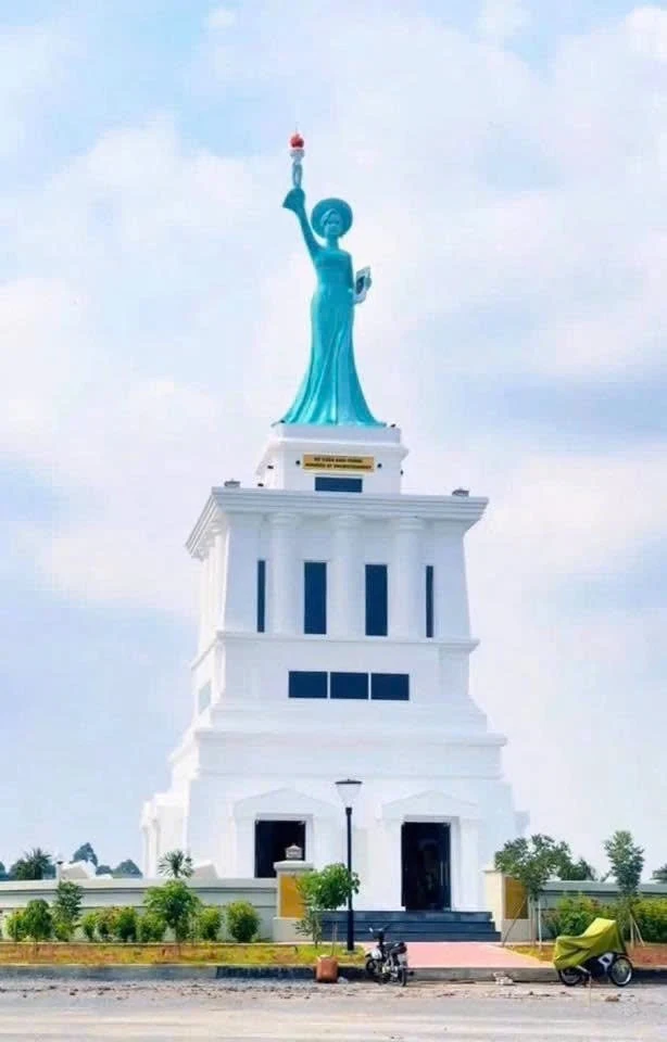 Tây Ninh: Dừng thi công tượng ‘Nữ thần Khai phóng’