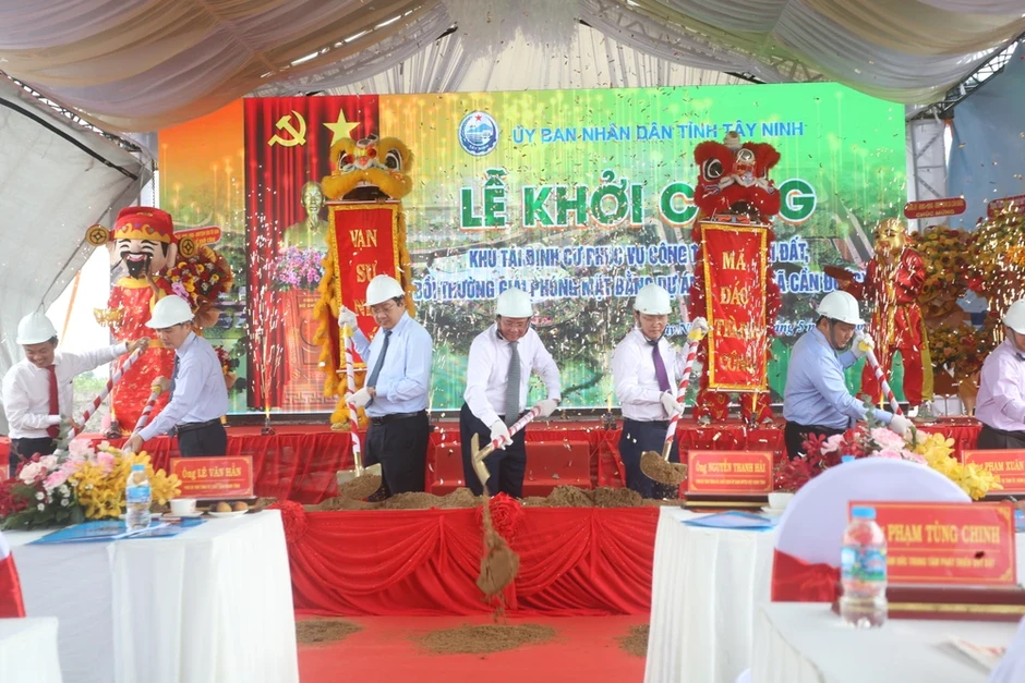 Tây Ninh khởi công khu tái định cư phục vụ dự án giao thông ĐT.827E Tây Ninh khởi công khu tái định cư phục vụ dự án giao thông ĐT.827E