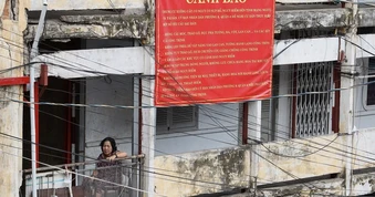 Thông tin mới về 16 chung cư cấp D tại TPHCM