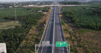 Thông xe hơn 37 km cao tốc Biên Hòa - Vũng Tàu vào dịp 30-4