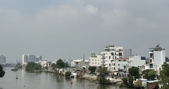 TPHCM có 43 điểm sạt lở bờ sông, kênh, rạch nguy hiểm và đặc biệt nguy hiểm