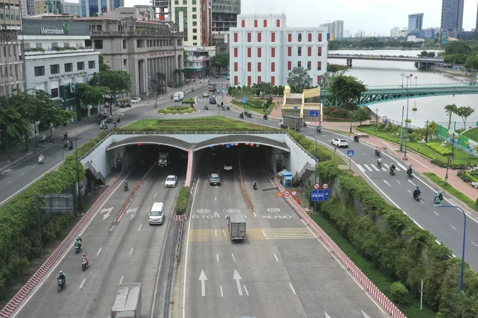 TPHCM đề xuất rút ngắn thời gian lập quy hoạch, không thu tiền không gian ngầm đến 15m TPHCM đề xuất rút ngắn thời gian lập quy hoạch, không thu tiền không gian ngầm đến 15m