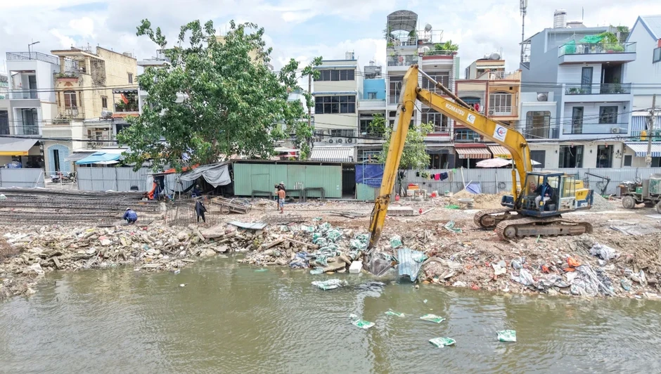 TP.HCM di dời 40.000 căn nhà ven kênh: Bảo đảm quyền lợi an sinh tối đa cho người dân TP.HCM di dời 40.000 căn nhà ven kênh: Bảo đảm quyền lợi an sinh tối đa cho người dân