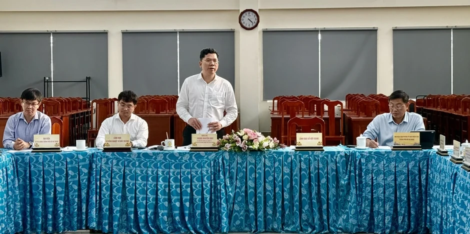 TP.HCM: Gỡ vướng bồi thường để đẩy nhanh dự án Khu liên hợp Thể thao Rạch Chiếc TP.HCM: Gỡ vướng bồi thường để đẩy nhanh dự án Khu liên hợp Thể thao Rạch Chiếc