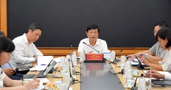 TPHCM nghiên cứu huy động nguồn lực từ quỹ đất gắn với phát triển hạ tầng giao thông