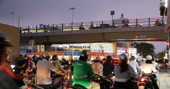 TP.HCM sắp làm 7 cầu vượt thép