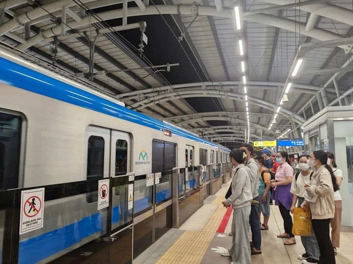 TP.HCM yêu cầu doanh nghiệp không tăng ca trong ngày bầu cử TP.HCM yêu cầu doanh nghiệp không tăng ca trong ngày bầu cử