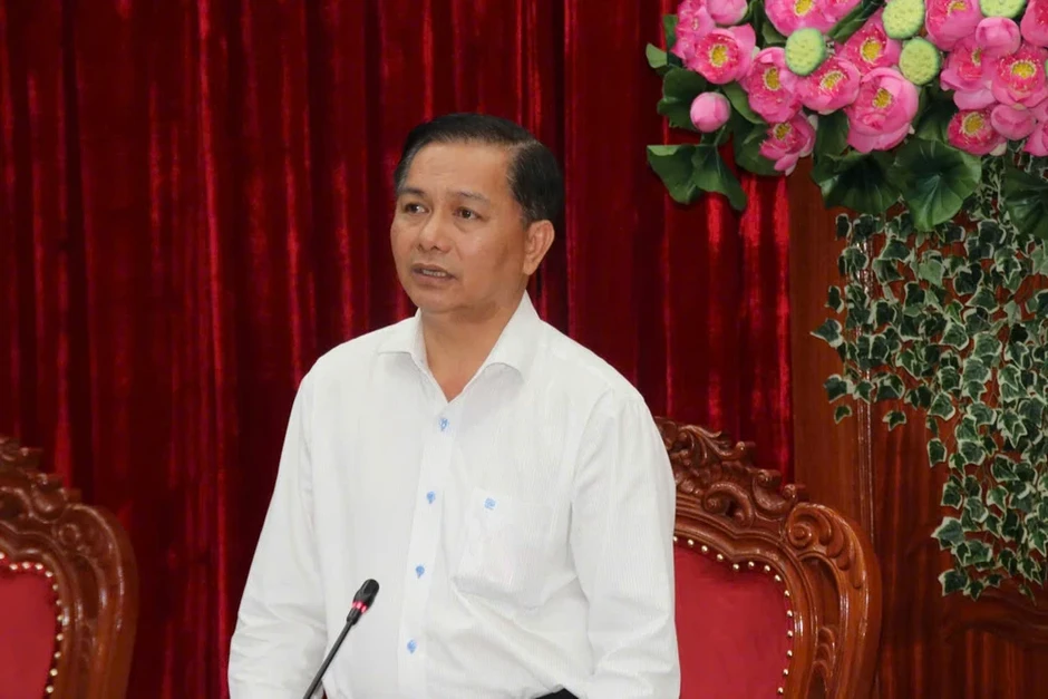 Vĩnh Long: Đề xuất cuối năm 2026 khởi công cao tốc TP.HCM - Bến Tre - Trà Vinh - Sóc Trăng Vĩnh Long: Đề xuất cuối năm 2026 khởi công cao tốc TP.HCM - Bến Tre - Trà Vinh - Sóc Trăng