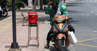 Xanh hóa đô thị để "giải nhiệt" mùa khô